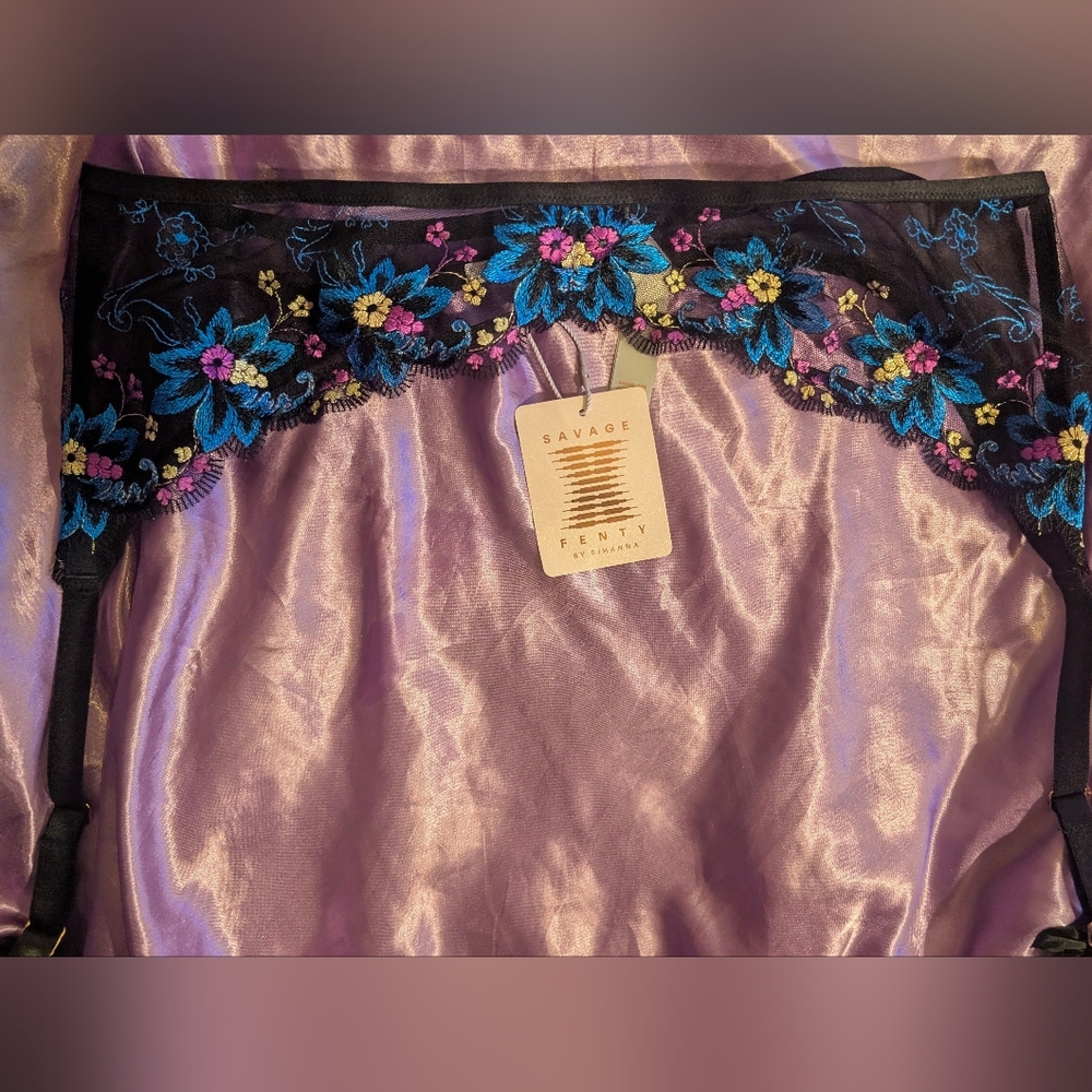 Savage X Fenty Black Caviar Deco Wallflower Garder Belt (New w/Tags!)